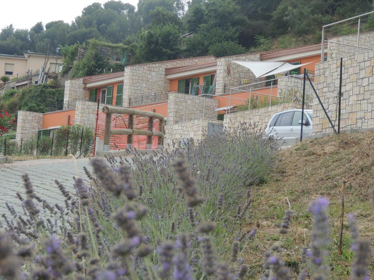 Appartamento Agriturismo Un Mare Di Fiori Ventimiglia Exterior foto