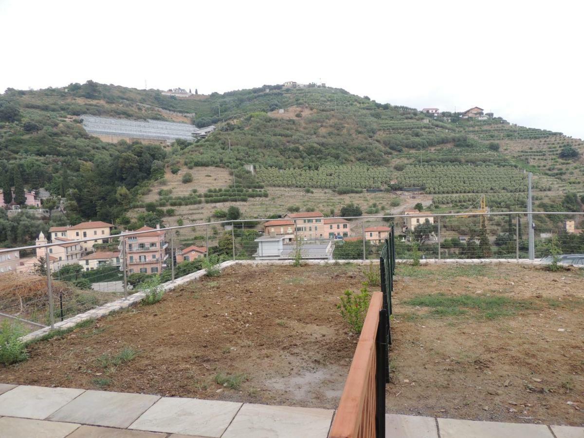 Appartamento Agriturismo Un Mare Di Fiori Ventimiglia Exterior foto